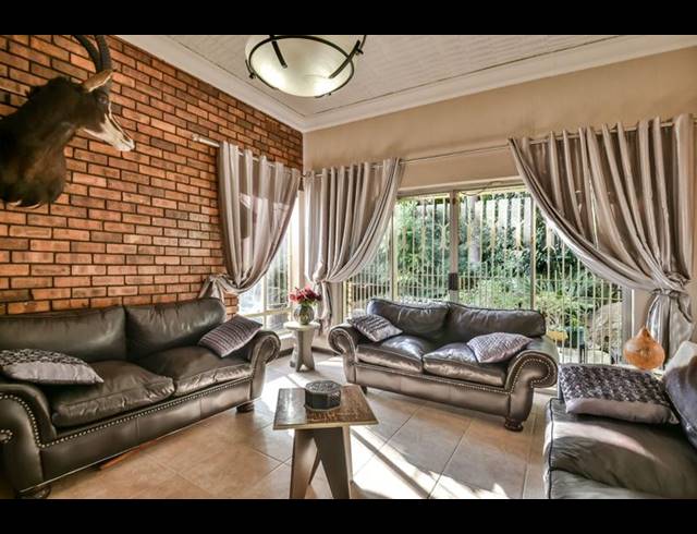 3 BEDROOM HOUSE FOR SALE IN GLENVISTA